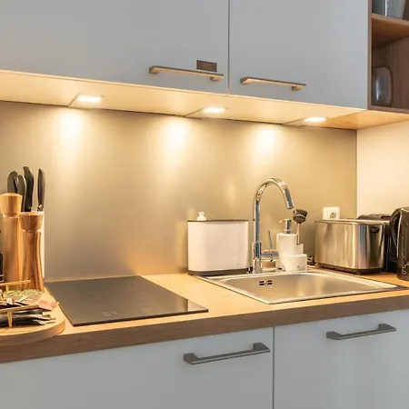 アパートホテル Limehome Friedrichstrasse 3*