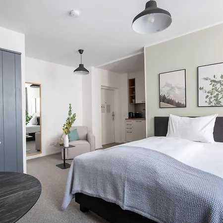 Limehome Friedrichstrasse Aparthotel Linec