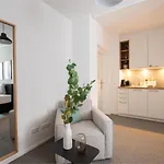 Aparthotel Limehome Friedrichstraße 3*